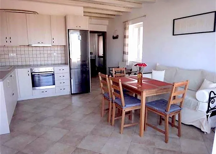 Orange Appartement Antiparos Town